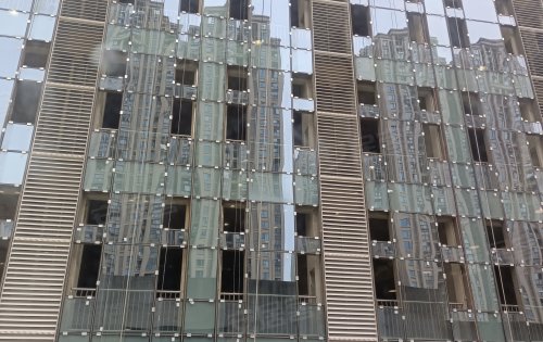 金屬與光影的詩篇 現代鋼結構建筑中外立面與幕墻的創新設計